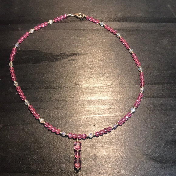 Jewelry - ⭐️In a bundle only⭐️Beaded pink beaded necklace